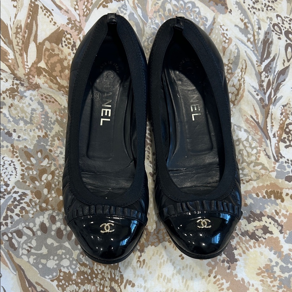 Chanel Black ballet flats